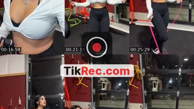 TikTok live: Gym by @alexisarteagaa