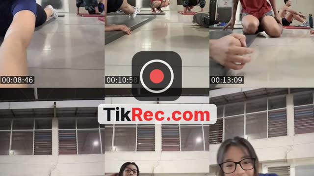 TikTok live: hola by @kayiioow
