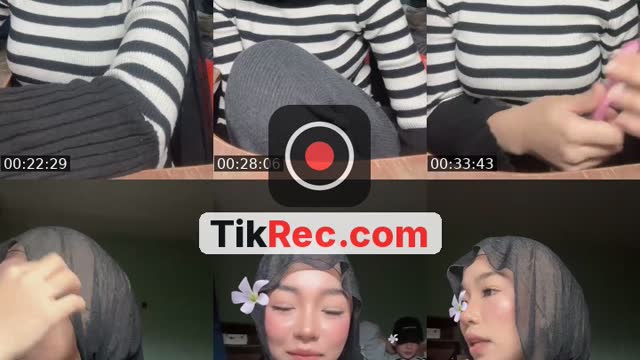 TikTok live: hii by @honeyc4ndy