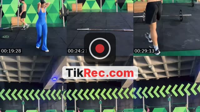 TikTok live: Volvimooooos /Actibox by @neliaurac.c