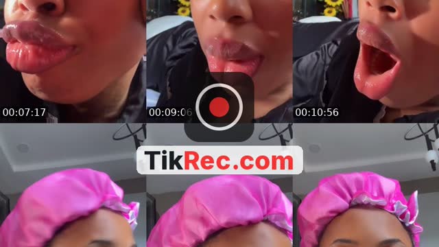 TikTok live: Live by @stargirl6562