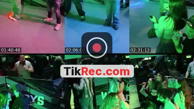 TikTok live: 🔥 After Dark Karaoke by @woodysbarliverpool