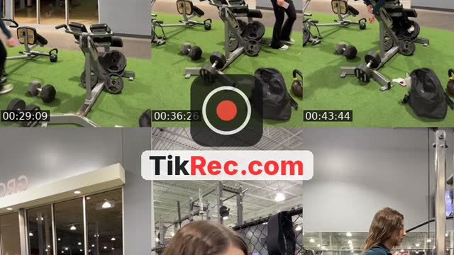 TikTok live: Leg Day🧸🎀 by @saintjulesxo