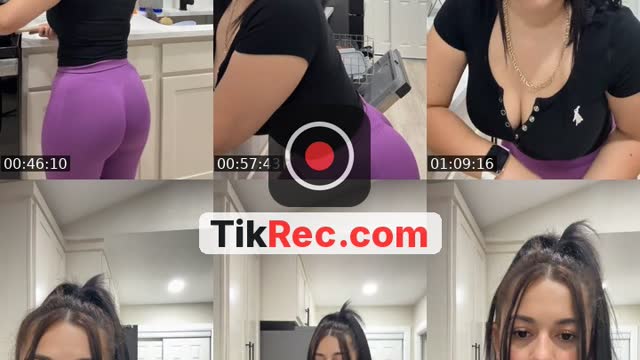 TikTok live: Hola babys💜😍😍 by @lacatracha2391