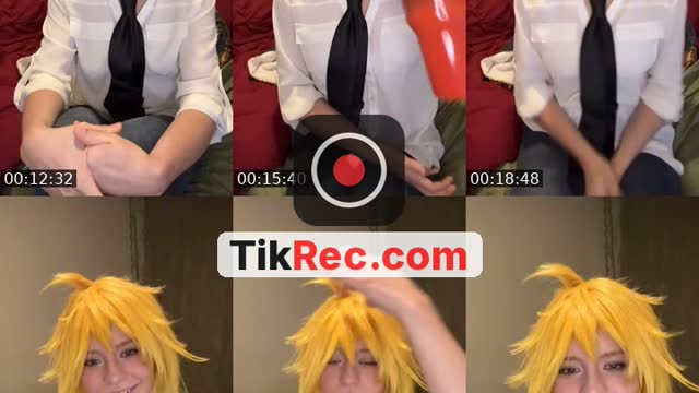 TikTok live: Chat in Cosplay by @sm00ch35