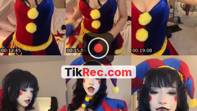 @unhingeddollx TikTok live from 2026-10-01