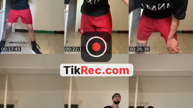 TikTok live: 🥊🥊🥊 by @ioriomirko17