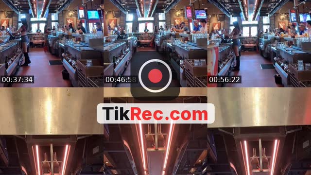TikTok live: BACK @ THE OFFICE 😉 by @lorraine_ox