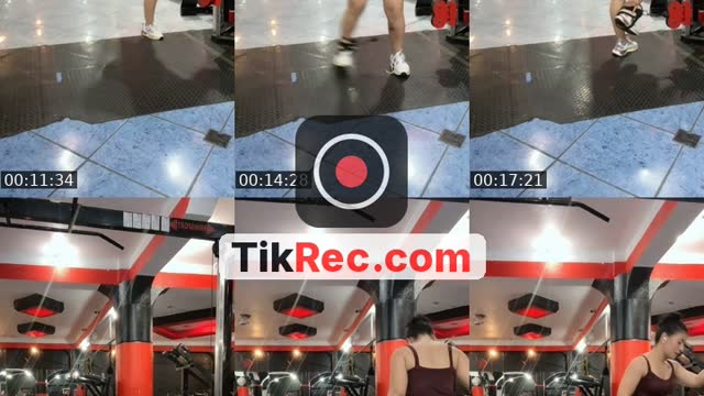 @andreita...1997 TikTok live