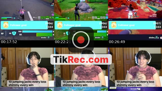 TikTok live: 18 plus  😝 just chilling by @xcxkels
