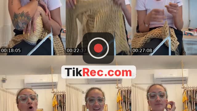 TikTok live: Bienvenidos by @katherine.medina396