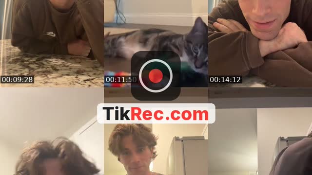 TikTok live: 4th live ever😱 by @joshualiftsricecakes