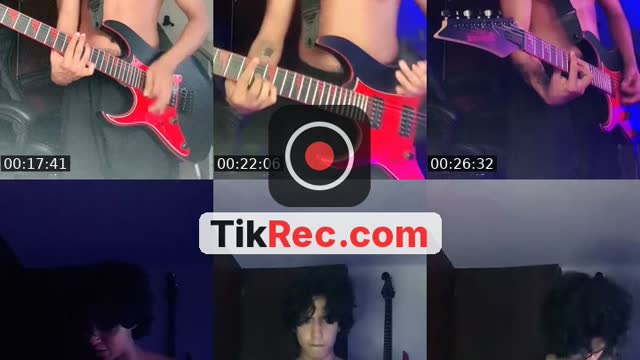 TikTok live: Tocando y k tin by @sai_t_