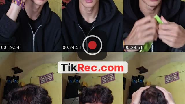 TikTok live: rudet by @zhao.aprfct_