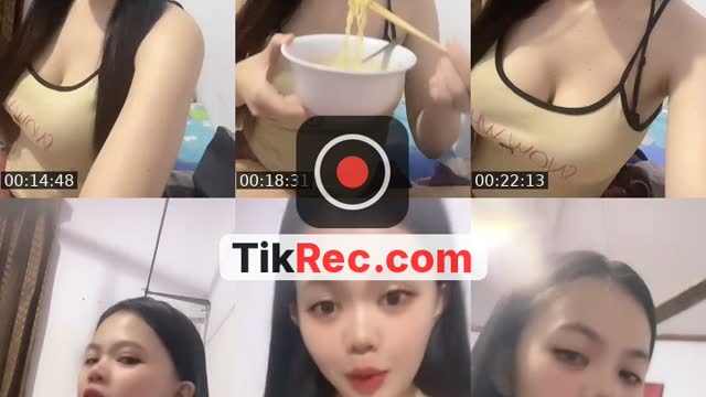 @chiaa_eklee TikTok live from 2026-10-01
