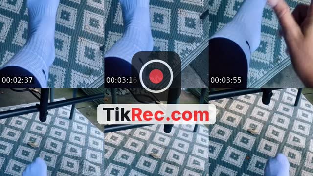 TikTok live: 🐷🙇🦶 by @vibeewithhmee96