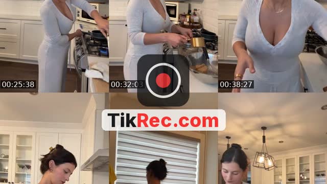 @stephaniecooks1 TikTok live from 2026-10-01