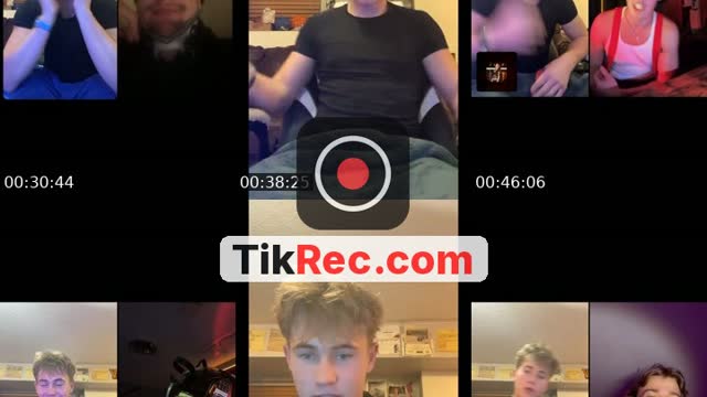 TikTok live: Doing some battles tn by @sam..hough