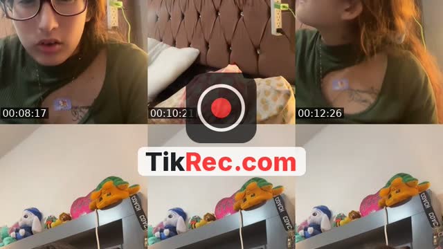 TikTok live: Holiiii by @princesa_marim