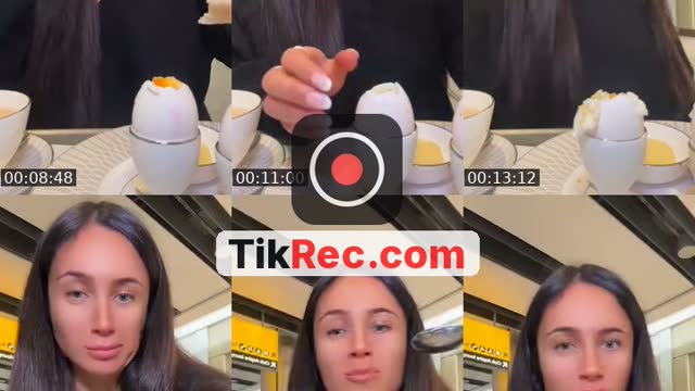 TikTok live: Good Morning🩷 by @theofficialsophie