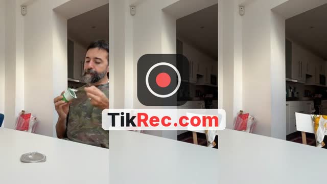 @jonathanviatge TikTok live