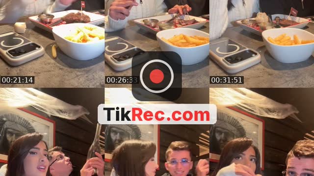 TikTok live: Paella🥘 by @itsnorel