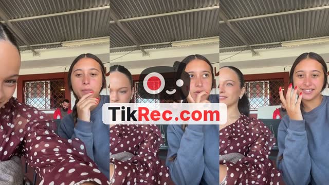 @carlota__ol TikTok live