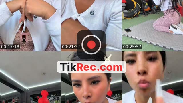 TikTok live: Haciendo estiramientos by @melhoon_1