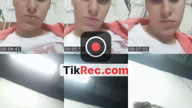 TikTok live: soy sorda hola chico costa rica by @sordera0013