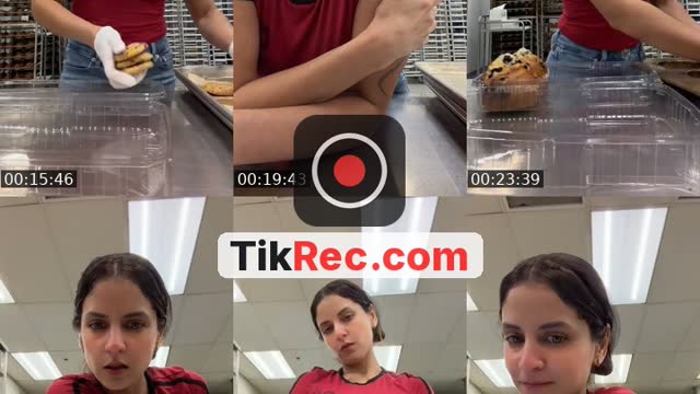 @angelesfer05 TikTok live from 2026-10-08