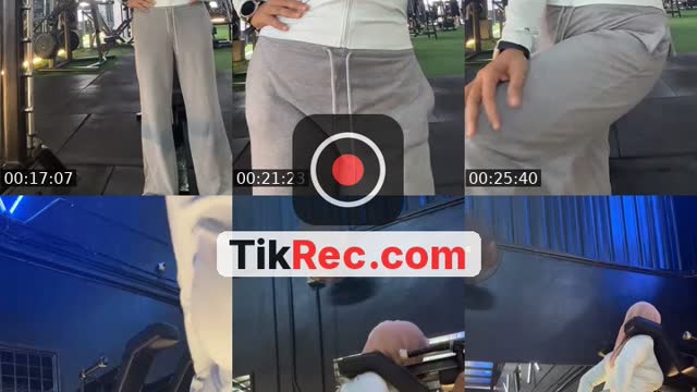 TikTok live: hok mulut huduh duk luar jah 😆 by @ida434970