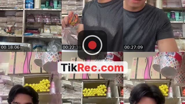 TikTok live: FNF by @u.nmimiczx