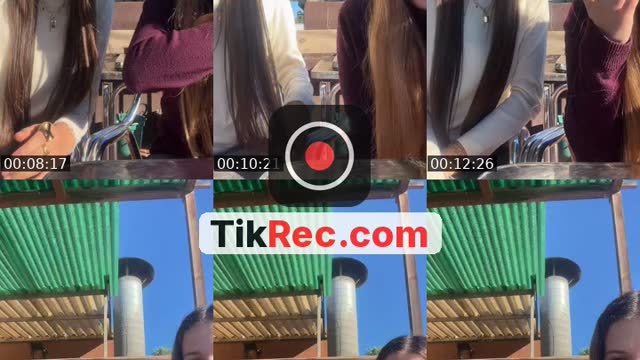 @claudiiiavv TikTok live from 2026-10-09