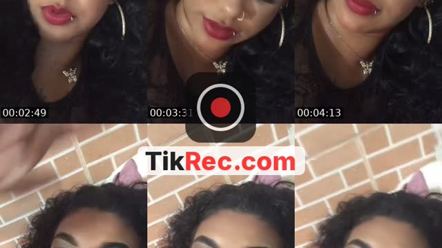 @anacarvllhoo TikTok live