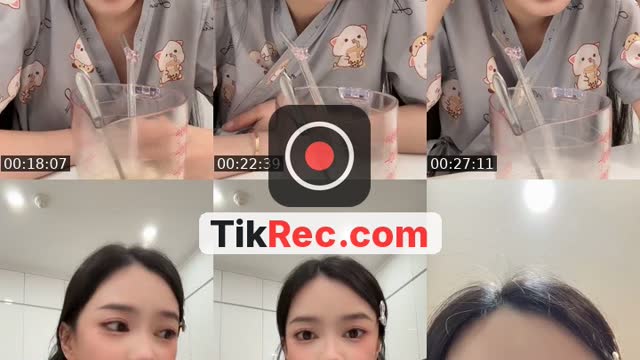 TikTok live: Măm măm by @vickiee.bae
