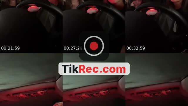 @chloes_spamz0 TikTok live from 2026-10-09