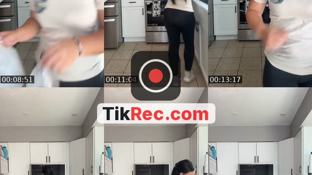 @victoriamichellex TikTok live from 2026-10-10