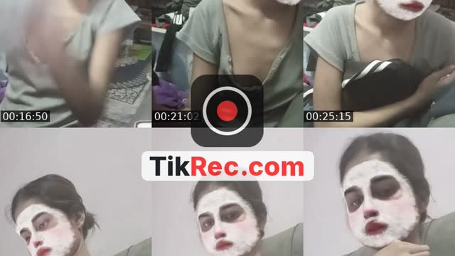 Malaysia TikTok live: hoodie sweatshirt rm10 mnis by @mia22335677