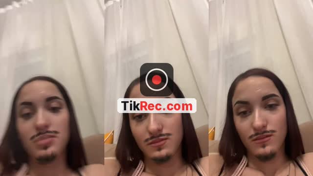 @marinabravoester TikTok live from 2026-10-10