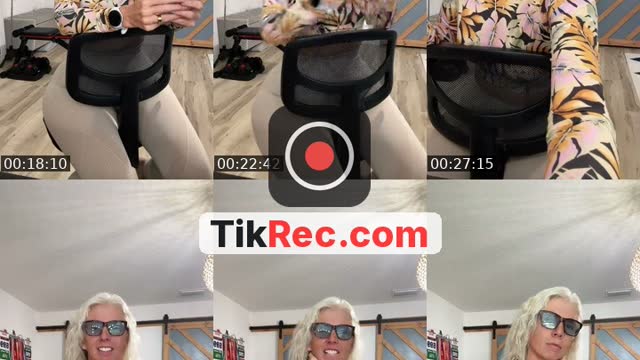 TikTok live: Level up 😘 by @melissa_chipps