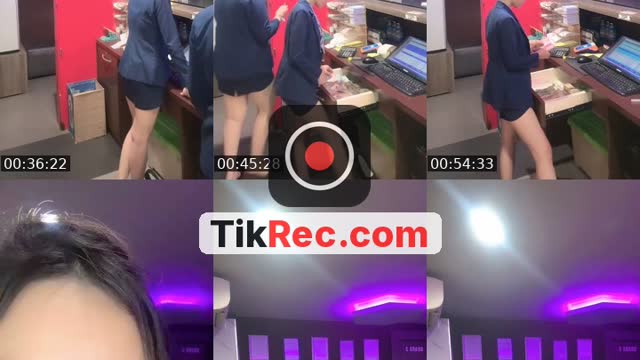 TikTok live: Loker nih by @korokoropekanbaru
