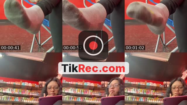 @ghostg1rl.__ TikTok live from 2026-10-10