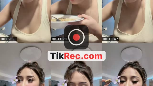 @azhlyciouss TikTok live from 2026-10-10