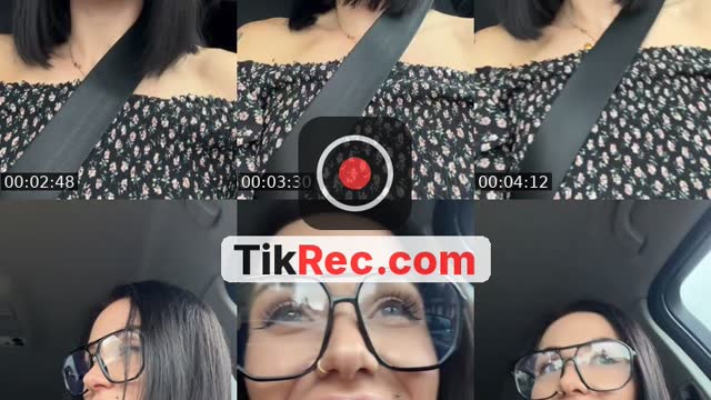 @jannaya420 TikTok live from 2026-10-10