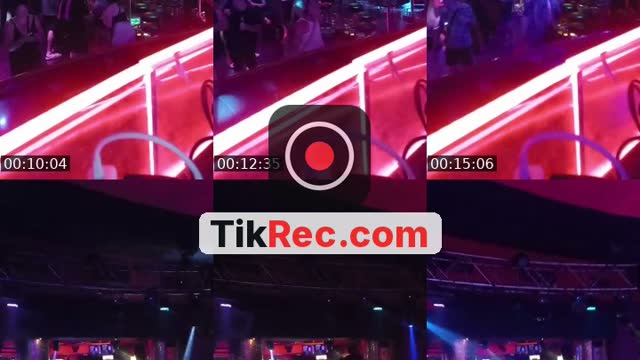 @bareto376 TikTok live from 2026-10-10