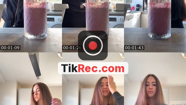 TikTok live: Make a smoothie with me by @emilishaka