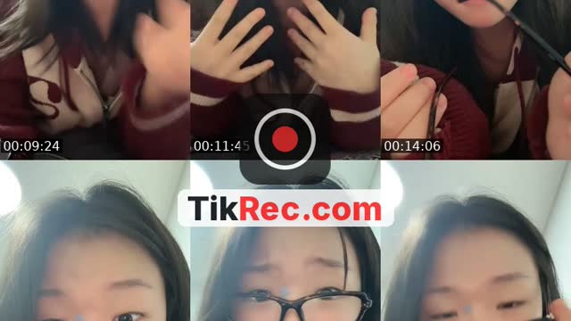 @momong.z TikTok live