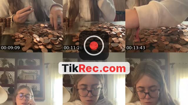 @paz_grc TikTok live from 2026-10-10