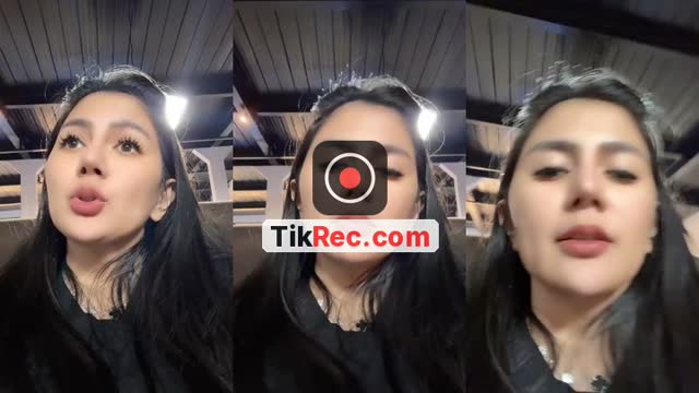 @deasydeboralieve TikTok live from 2026-10-11