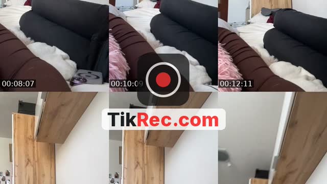 TikTok live: 18+ by @zoska_.mega_pvv